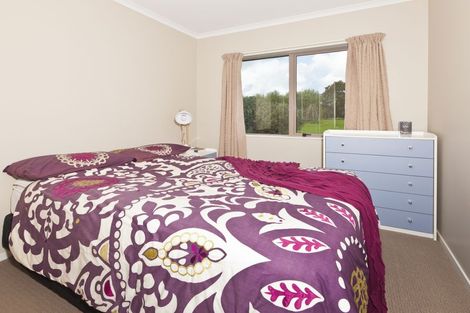 Photo of property in 8 Cairn Way, Te Kamo, Kamo, 0185