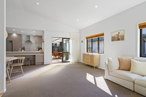 Photo of property in 7a Upper Kingsley Street, Leamington, Cambridge, 3432