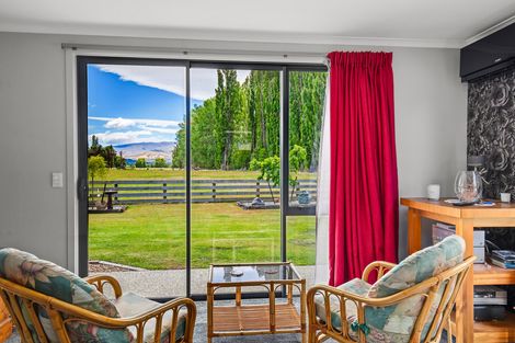 Photo of property in 24 Blackman Road, Blackmans, Alexandra, 9391