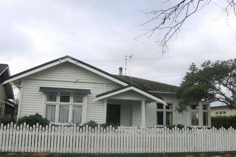 Photo of property in 31 Kingswood Street, Takaro, Palmerston North, 4412