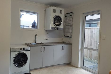 Photo of property in 56 Te Kio Crescent, Papamoa Beach, Papamoa, 3118