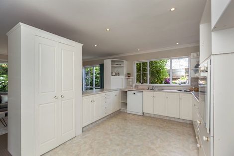 Photo of property in 34 Awanui Drive, Waikanae, 5036