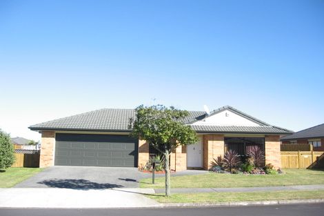 Photo of property in 47 Sandwick Drive, Weymouth, Auckland, 2103