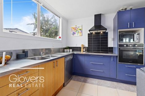 Photo of property in 2/30 Ranui Station Road, Ranui, Auckland, 0612