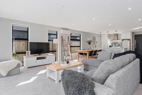 Photo of property in 3 Teachers Court, Papamoa Beach, Papamoa, 3118