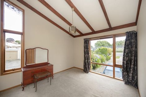 Photo of property in 23 Towey Street, Holmes Hill, Oamaru, 9401