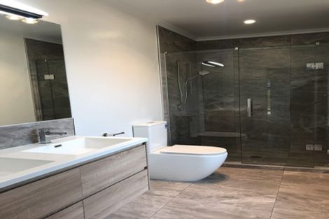 Photo of property in 25 Ruru Street, Cambridge, 3434