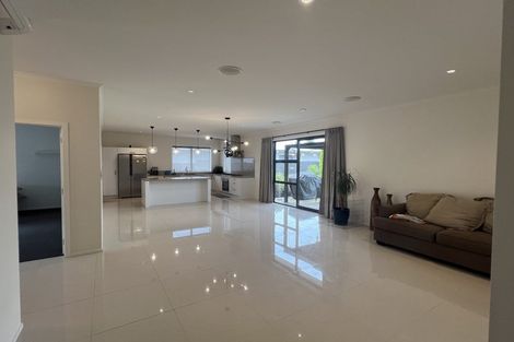 Photo of property in 8 Rigg Place, Flagstaff, Hamilton, 3210