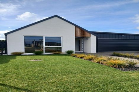 Photo of property in 46 Kimbrae Drive, Rototuna North, Hamilton, 3210