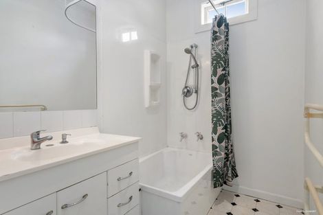 Photo of property in 37a Corrin Street, Melville, Hamilton, 3206