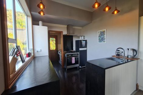 Photo of property in 41 Manapouri Street, Ravensbourne, Dunedin, 9022