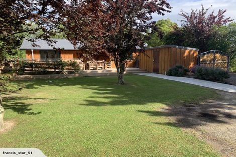 Photo of property in 855 Makerua Road, Tokomaru, Palmerston North, 4474