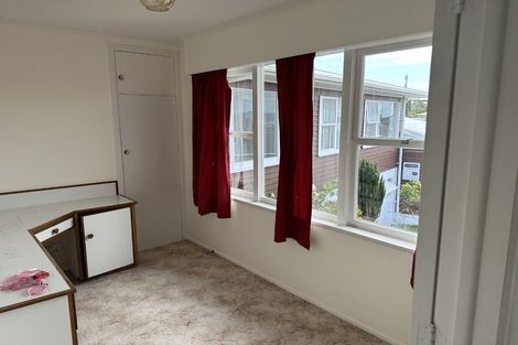 Photo of property in 15 Bevyn Street, Castor Bay, Auckland, 0620