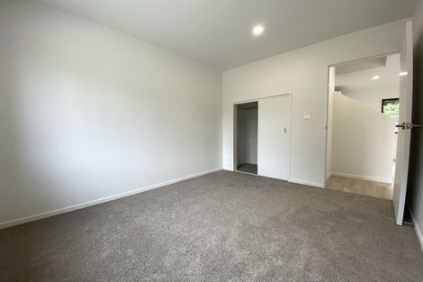 Photo of property in 16b Cardiff Road, Pakuranga, Auckland, 2010