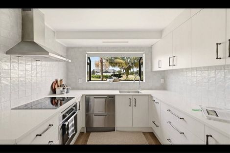 Photo of property in 48b Golf Road, Mount Maunganui, 3116