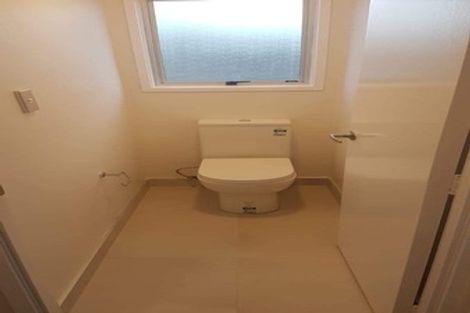 Photo of property in 2/47 Moire Road, Massey, Auckland, 0614