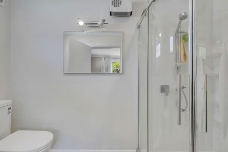 Photo of property in 34 Lincoln Avenue, Tawa, Wellington, 5028