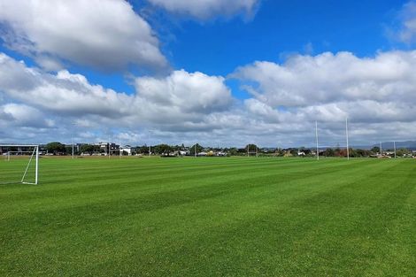 Photo of property in 2 Sheehan Road, Te Atatu South, Auckland, 0610