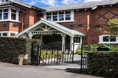 Photo of property in 2 Sargood Street, Maori Hill, Dunedin, 9010