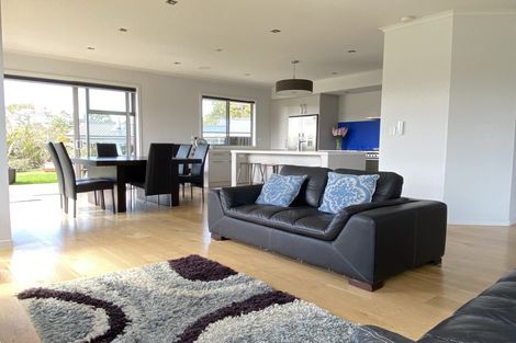 Photo of property in 33 O'neills Road, Swanson, Auckland, 0614