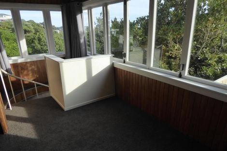 Photo of property in 156 Totara Road, Miramar, Wellington, 6022