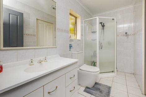 Photo of property in 64a Robertson Road, Favona, Auckland, 2024