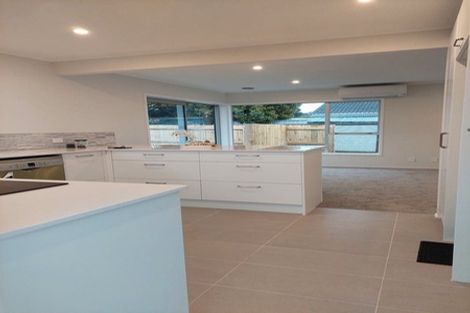Photo of property in 1/166 Pigeon Mountain Road, Half Moon Bay, Auckland, 2012