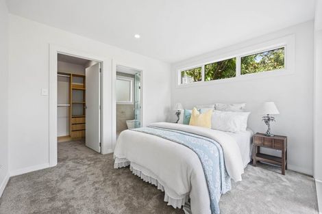 Photo of property in 40a The Esplanade, Eastern Beach, Auckland, 2012