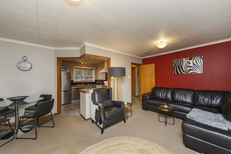 Photo of property in 1b Wood Street, Takaro, Palmerston North, 4410