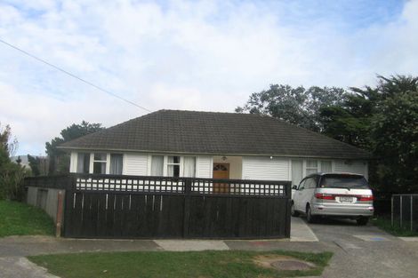 Photo of property in 17 Mitchell Grove, Ranui, Porirua, 5024