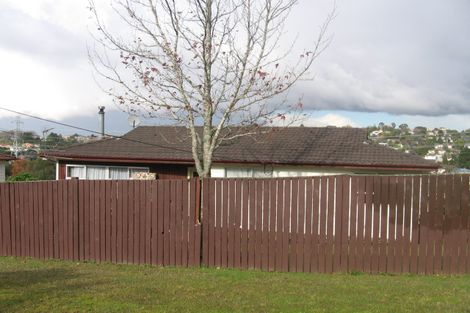 Photo of property in 37 Triangle Road, Massey, Auckland, 0614
