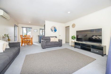 Photo of property in 7 Whinfell Lane, Nawton, Hamilton, 3200