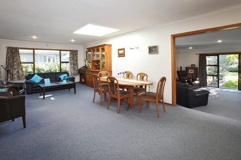 Photo of property in 594 Harewood Road, Harewood, Christchurch, 8051