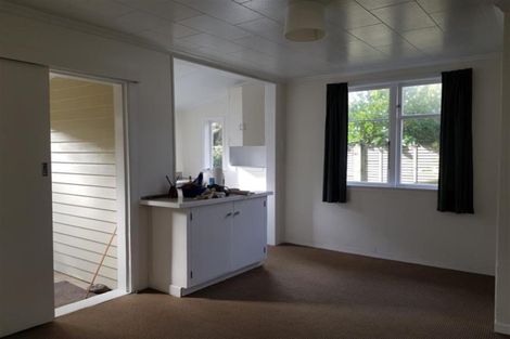 Photo of property in 35 Richmond Street, Fitzroy, New Plymouth, 4312