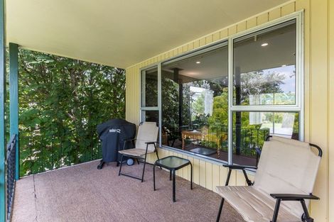 Photo of property in 22 Bowline Place, Whitby, Porirua, 5024