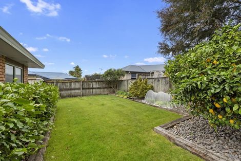 Photo of property in 32 Bramley Drive, Rototuna, Hamilton, 3210