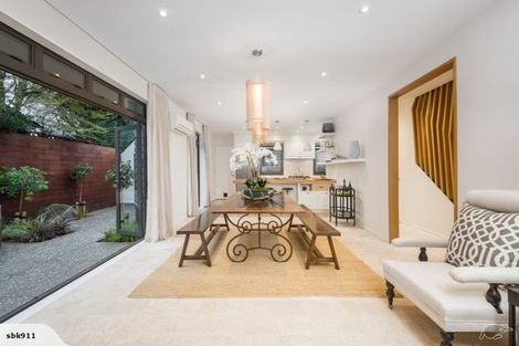 Photo of property in 7b Rugby Street, Merivale, Christchurch, 8014