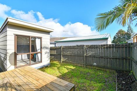 Photo of property in 217 Mahia Road, Wattle Downs, Auckland, 2103