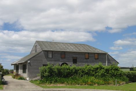 Photo of property in 10 Glen Isla Place, Waihi Beach, 3611