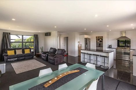 Photo of property in 76 Shadbolt Lane, Rolleston, 7614