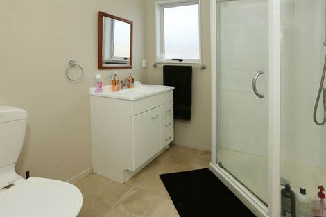 Photo of property in 18 Camphora Place, Ranui, Auckland, 0612