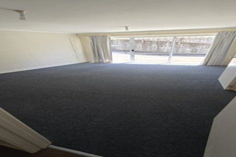 Photo of property in 12 Ruawai Road, Mount Wellington, Auckland, 1060