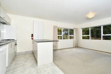 Photo of property in 2 Parkside Road, West Harbour, Auckland, 0618