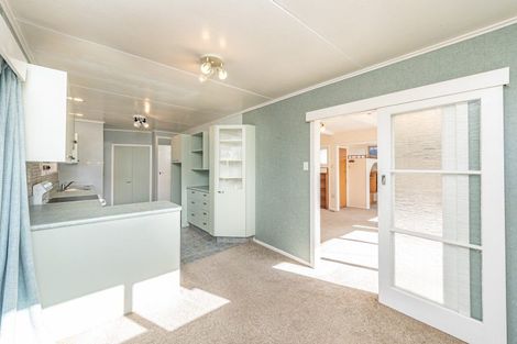 Photo of property in 36 Broadhead Avenue, Tawhero, Whanganui, 4501