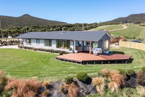 Photo of property in 156 Dons Creek Road, Waitati, 9085