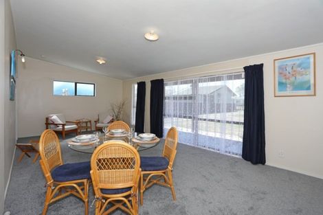 Photo of property in 10 Vera Street, Marton, 4710