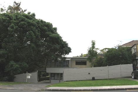 Photo of property in 1/120 Deep Creek Road, Torbay, Auckland, 0630