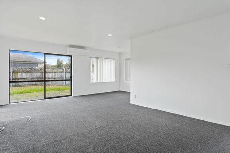 Photo of property in 329 Mahia Road, Weymouth, Auckland, 2103