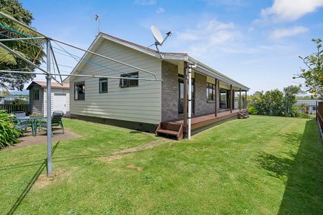 Photo of property in 23 Marchant Place, Westown, New Plymouth, 4310