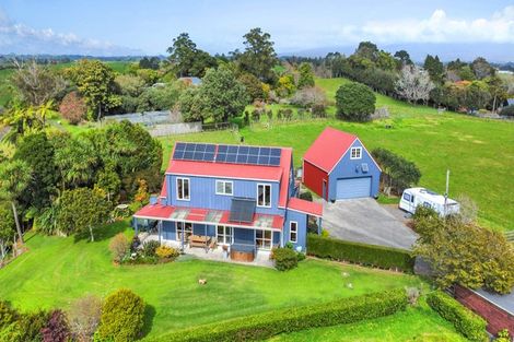 Photo of property in 211 Smart Road, Hillsborough, New Plymouth, 4372